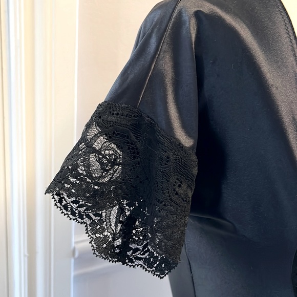 Gianni Versace Intimo Satin and Lace bodysuit - Picture 6 of 8